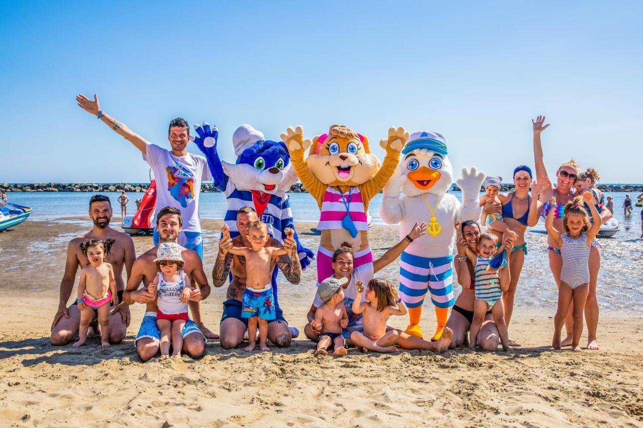 Hotel Gambrinus - Valentini Family Village Bellaria – Igea Marina Kültér fotó