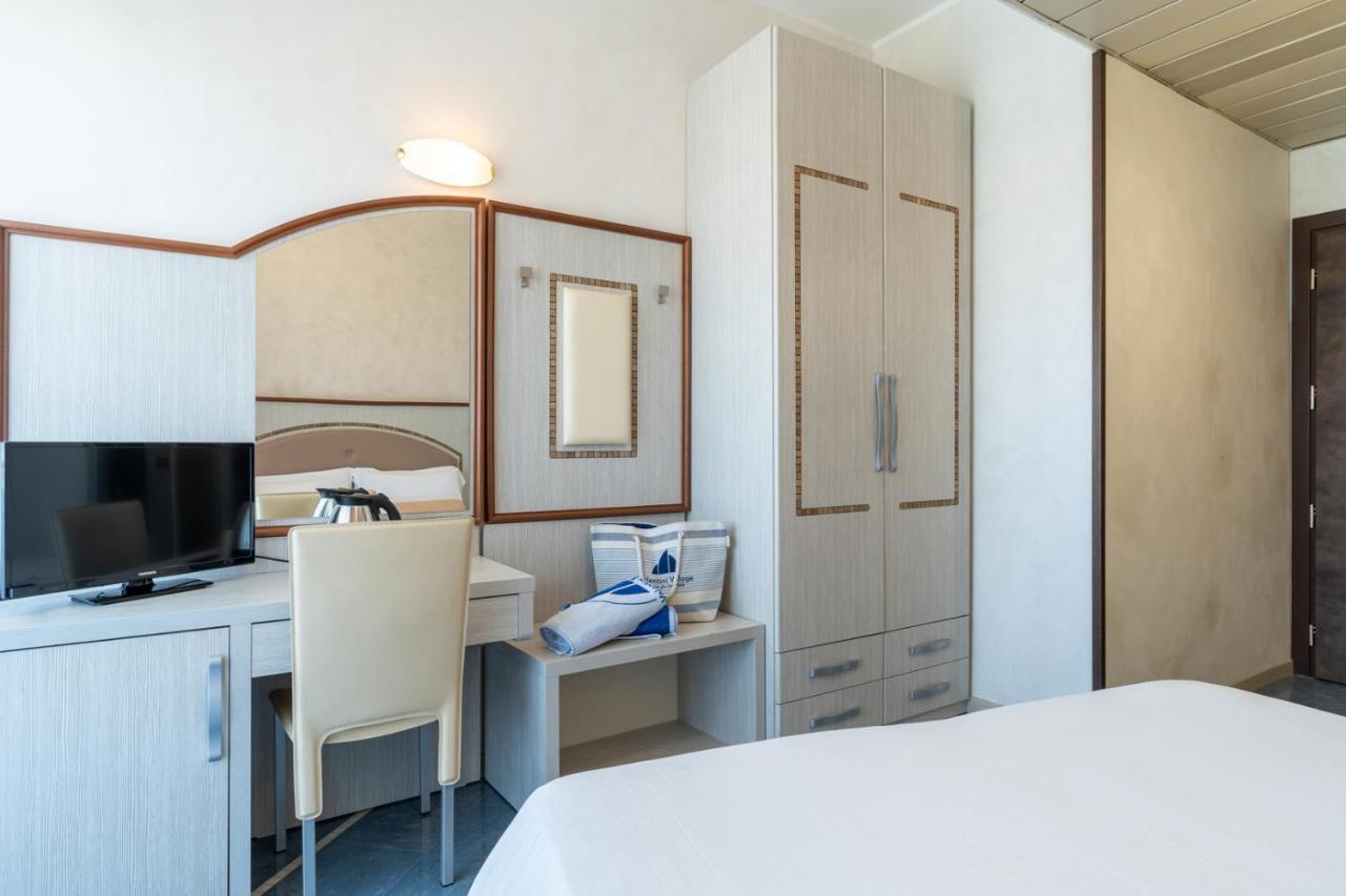 Hotel Gambrinus - Valentini Family Village Bellaria – Igea Marina Kültér fotó