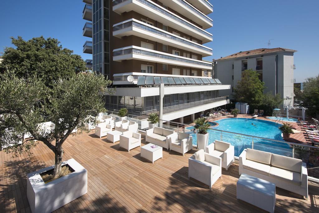 Hotel Gambrinus - Valentini Family Village Bellaria – Igea Marina Kültér fotó